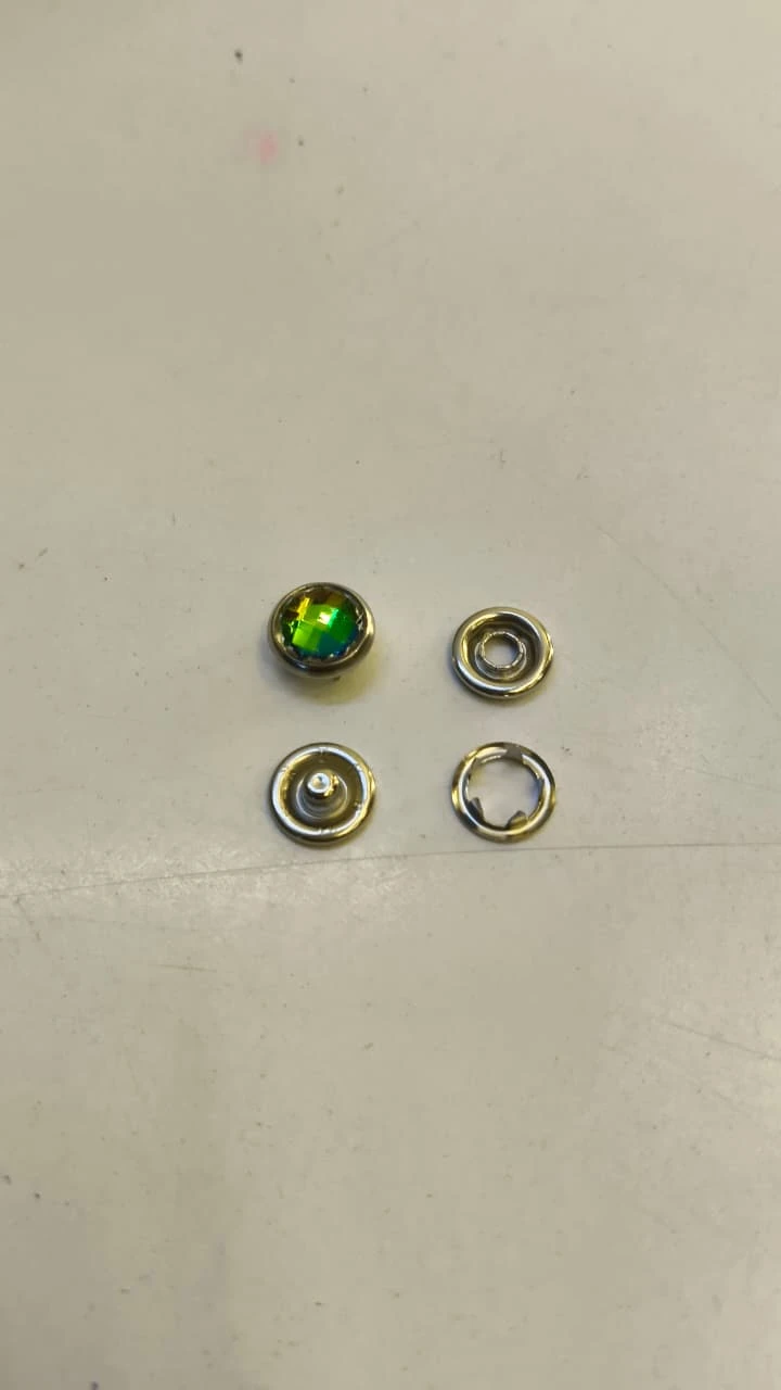Button (snap button-medium)- rainbow (pack of 5 piece)