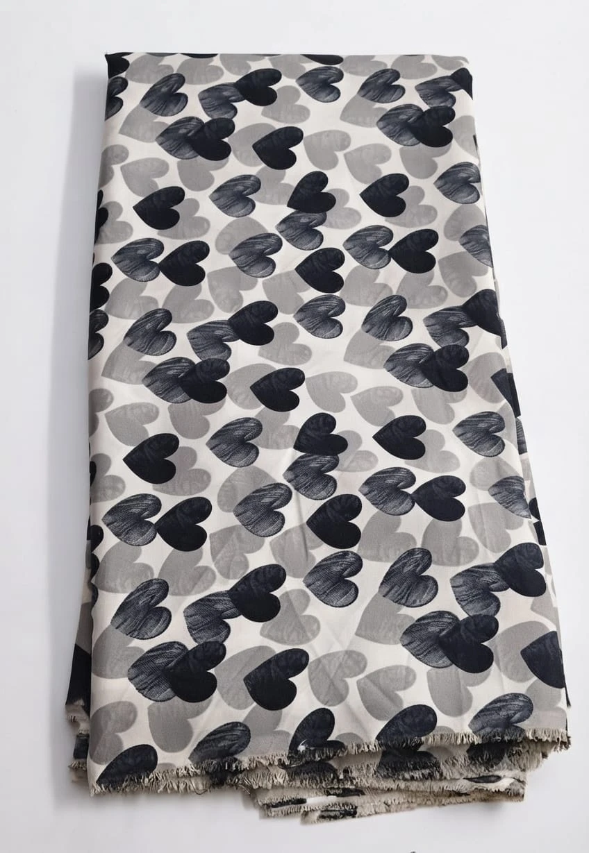 Butter Crepe Fabric (40-inch Pana)- Black & White (1 meter)